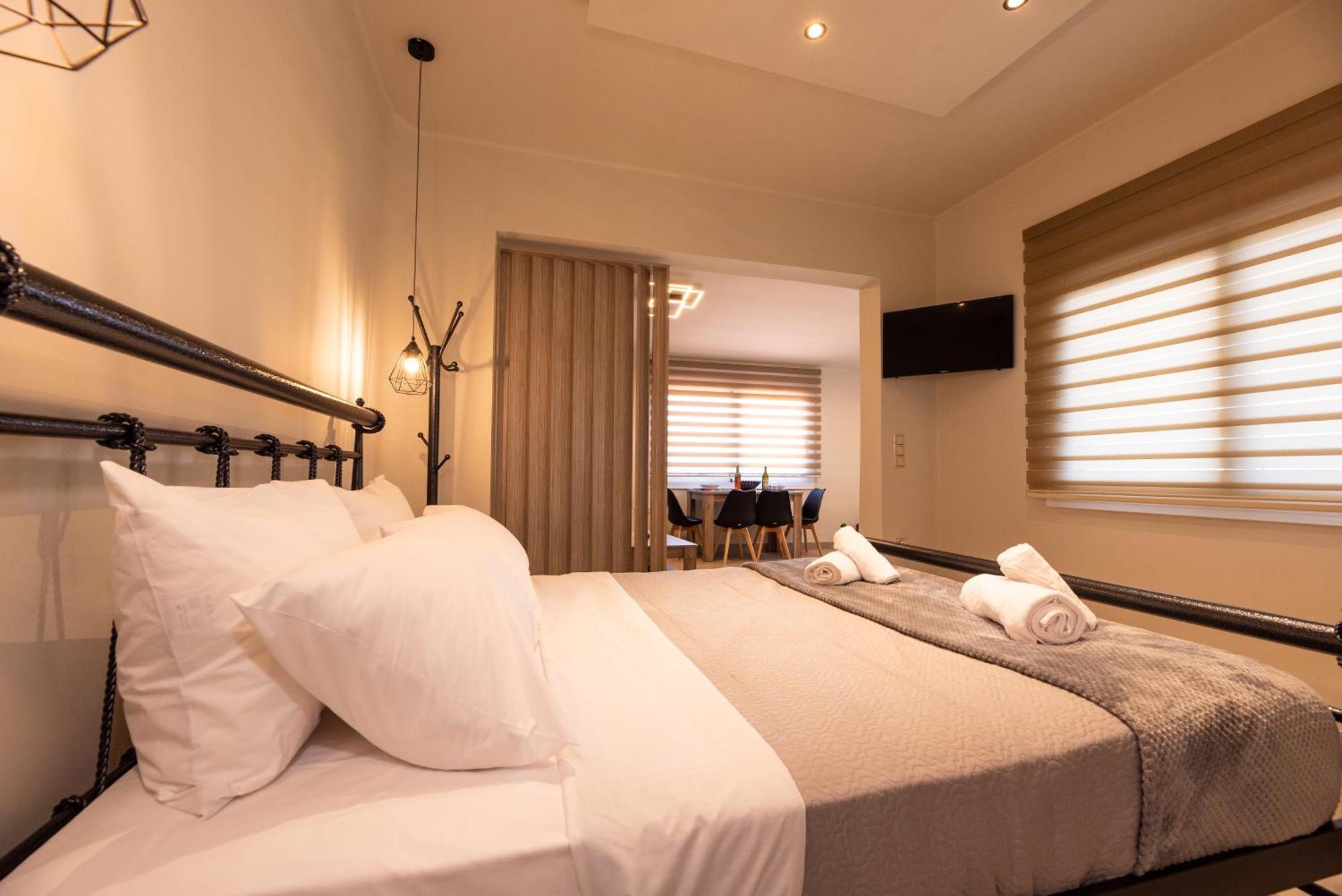 Demi'S Apartments Near Athen'S Airport Artemida  Exterior photo