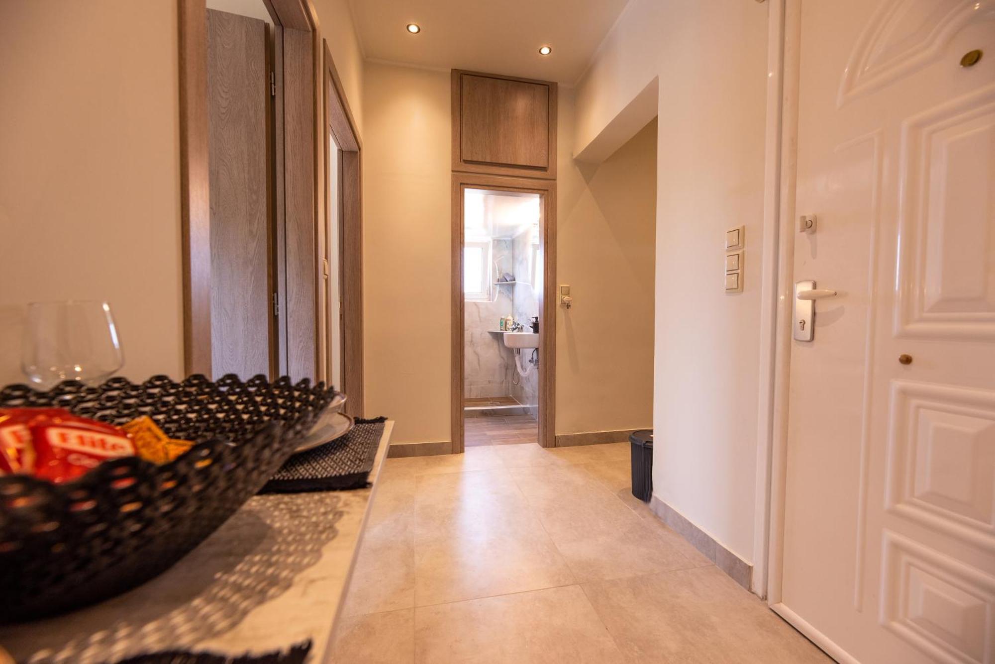 Demi'S Apartments Near Athen'S Airport Artemida  Exterior photo